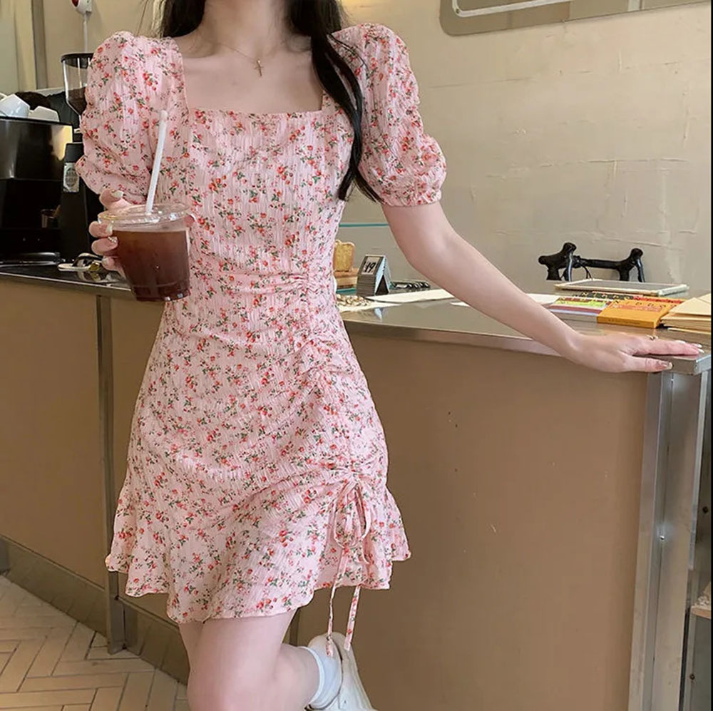 Letnia kwiatowa mini sukienka  – Summer Clothing For 60 Year Old Woman recenzja i cena