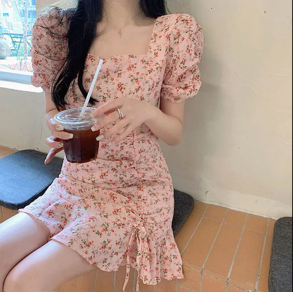 Letnia kwiatowa mini sukienka  – Summer Clothing For 60 Year Old Woman recenzja i cena